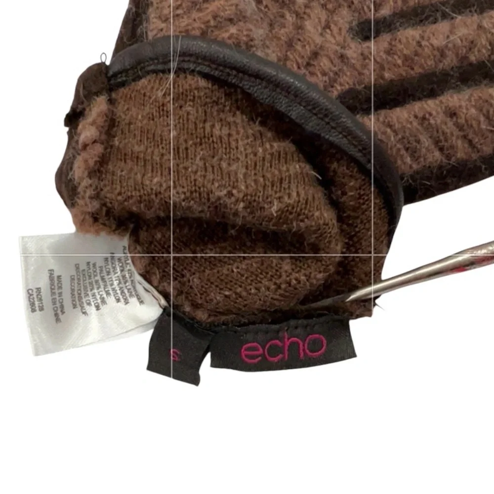Angora Wool Brown Gloves size Small S with 4 Phone Tip Fingers. Beauty & comfort